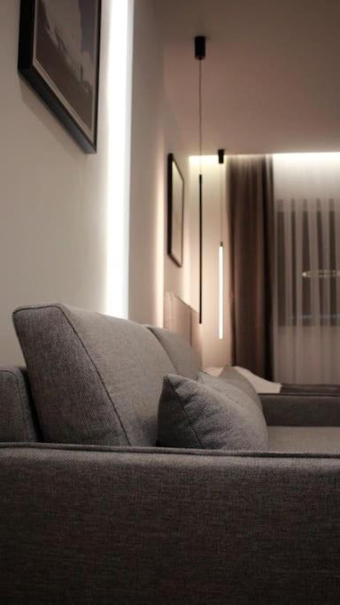 Elegant Studio - Tirana City Center Bagian luar foto